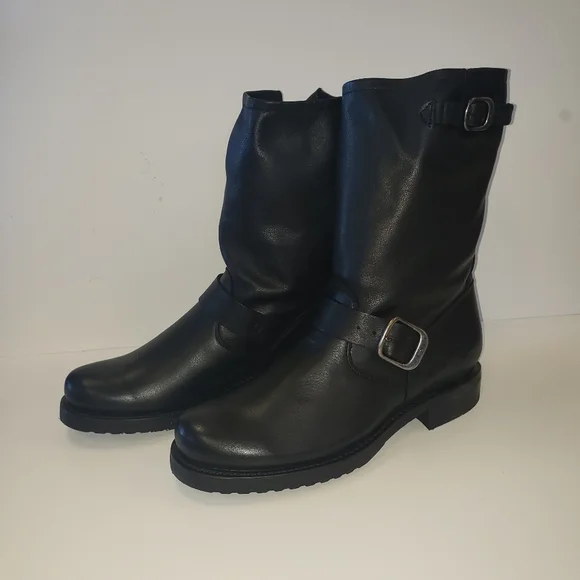 NWOT Frye Veronica Short Boots in Black - Picture 6 of 17